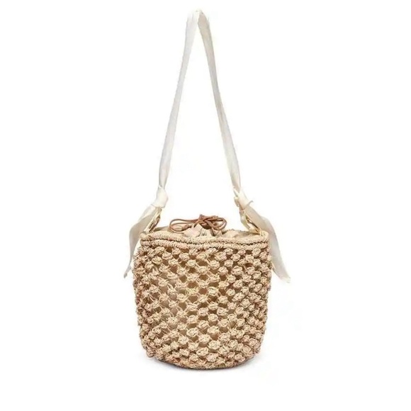 Kayu ODESSA STRAW BUCKET TOTE BAG - Picture 1 of 11